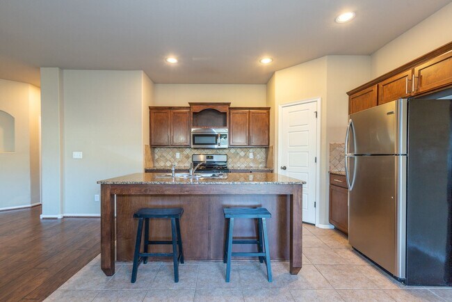 Building Photo - 3 Bed | 2 Bath in Owasso!