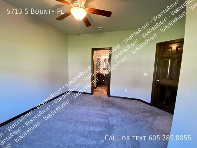 Building Photo - 5713 S Bounty Pl