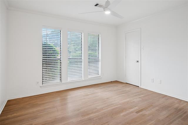 Building Photo - 7605 Queens Garden Dr