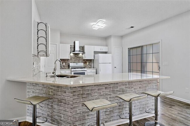 Building Photo - 1636 Heyford Cir