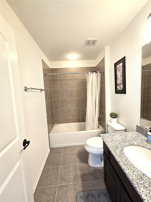 Building Photo - 2900 Zoysia Dr