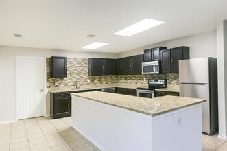 Building Photo - 2802 Redrock Trail