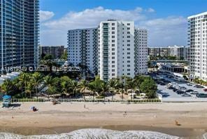 Building Photo - 3001 S Ocean Dr