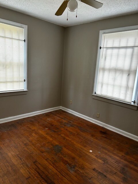 Building Photo - 5616 Calvin Ave