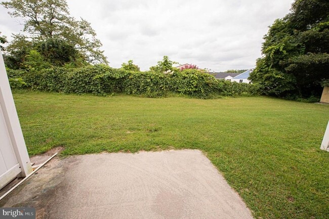 Building Photo - 438 Parkview Ct