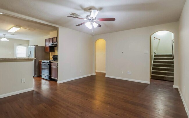 Primary Photo - 6353 Scotchwood Dr