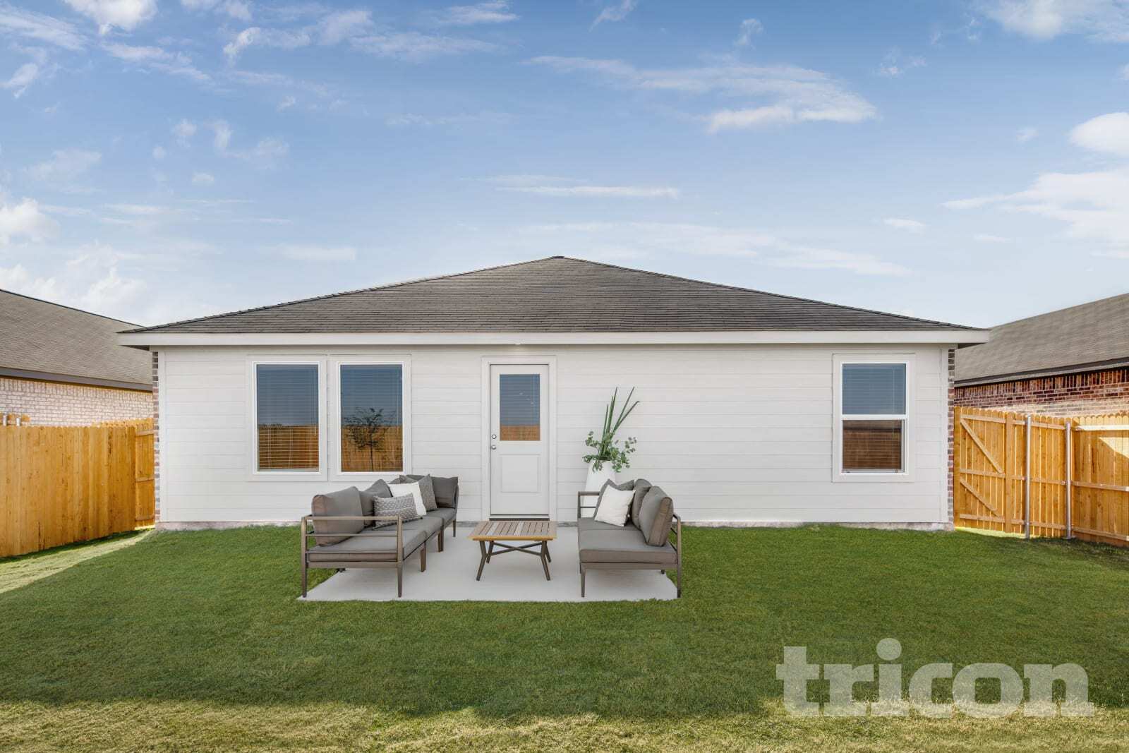 Building Photo - 15212 Grappling Irons Ln