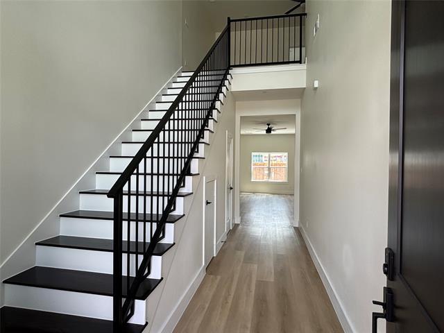Building Photo - 4444 Fatima Dr