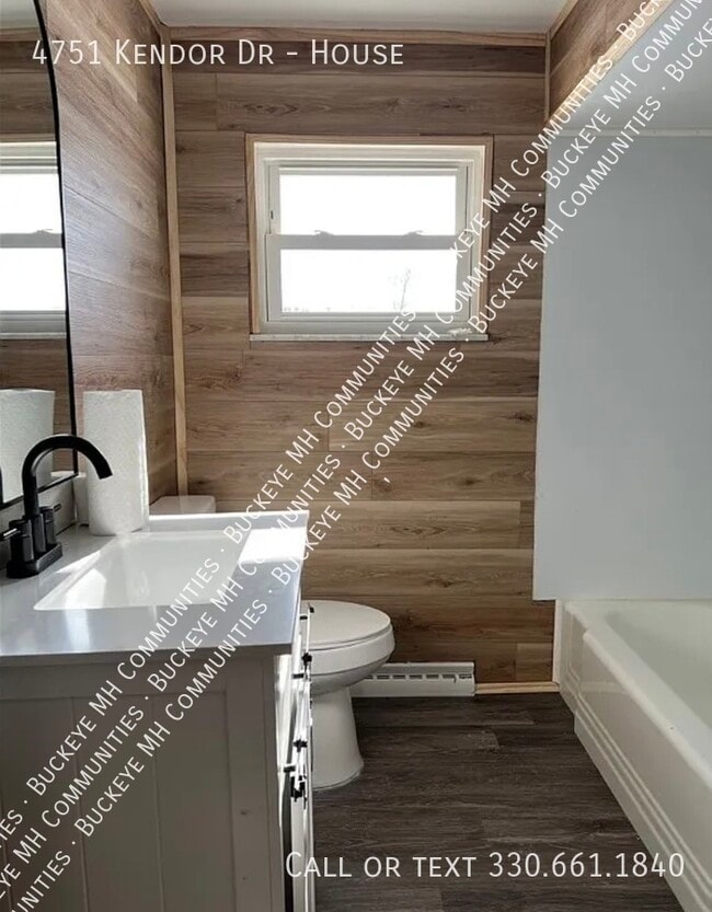 Building Photo - 4751 Kendor Dr