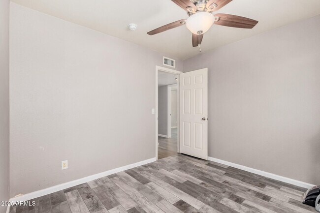 Building Photo - 4950 W Grovers Ave