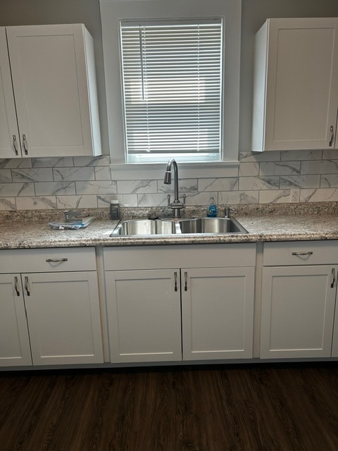 Building Photo - 634 Scranton Ave