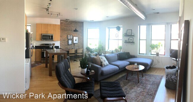 Building Photo - 1250 N Damen Ave