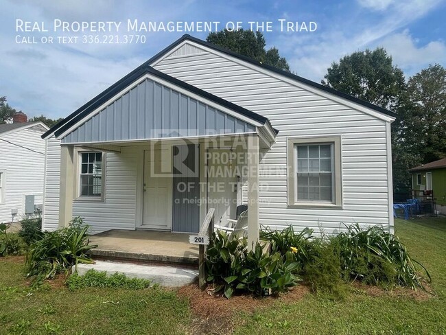 Building Photo - Studio Duplex 1bd/1ba Unit in Thomasville