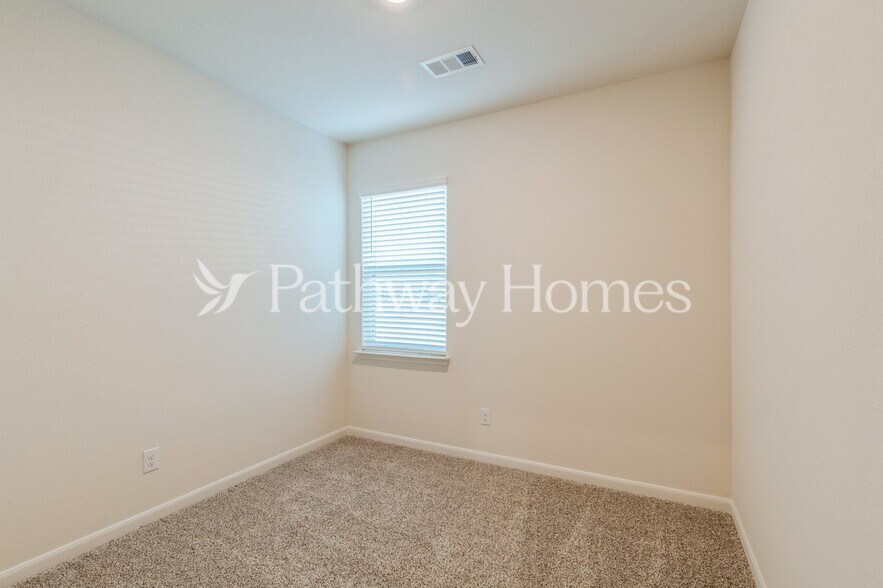 Building Photo - 10805 Copper Hills Ln