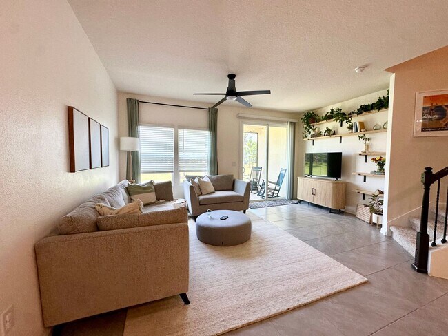 Building Photo - Adorable Townhome in Heart of St. Johns Co...