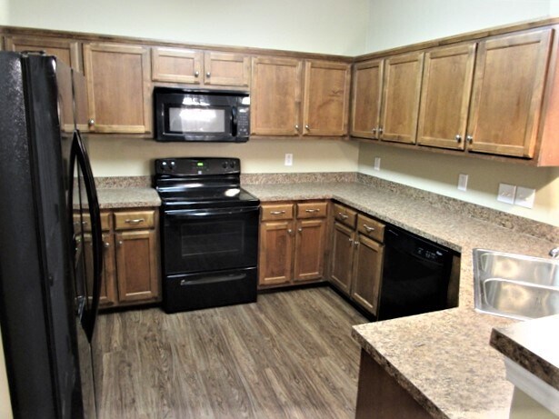 Building Photo - 3063 Romain Trail