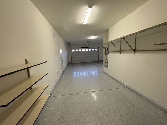 Building Photo - Dove Mountain 4 bedroom with Den 3,277 sq ...