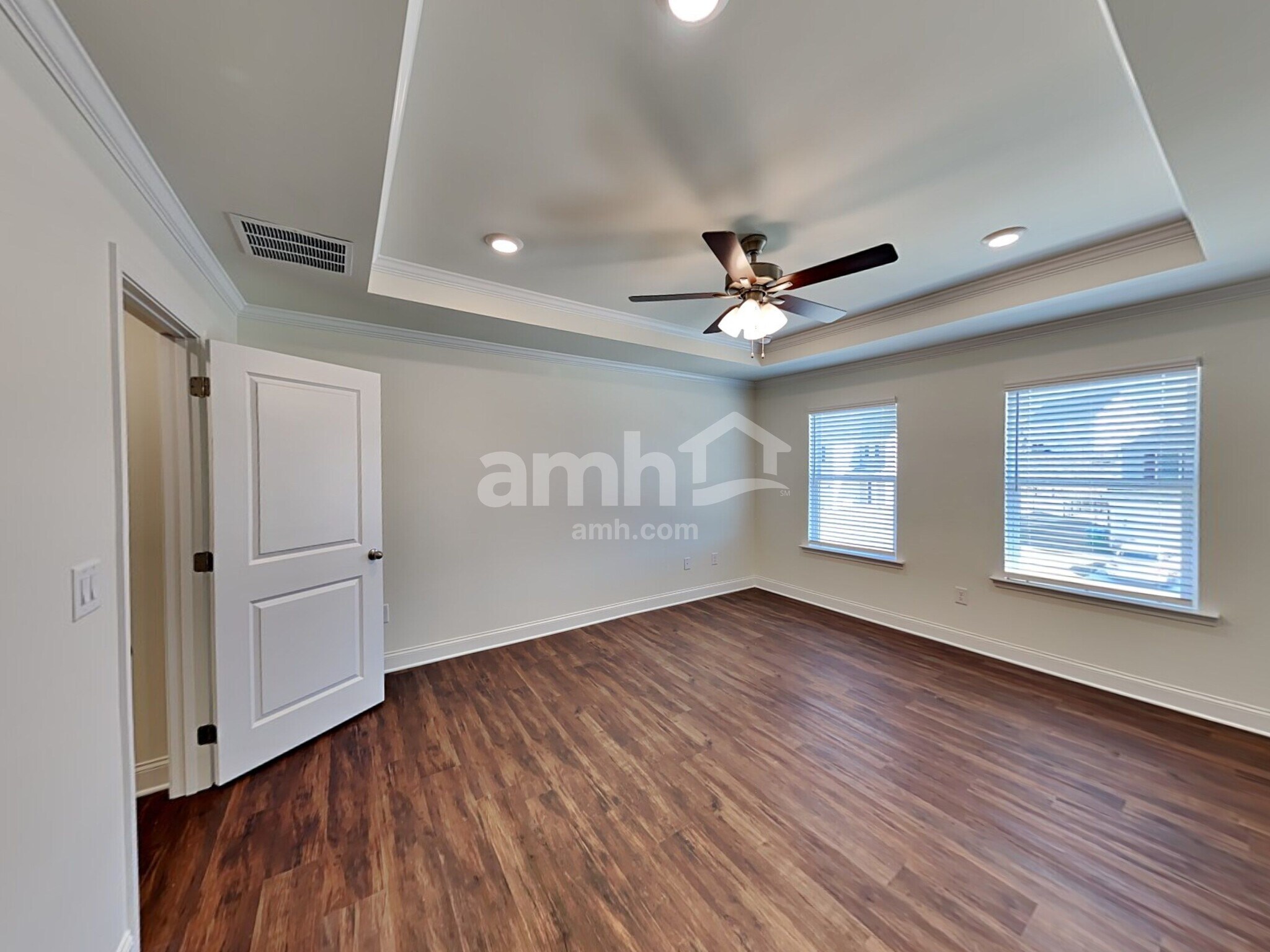 Building Photo - 6489 Atlantic Bch Ave