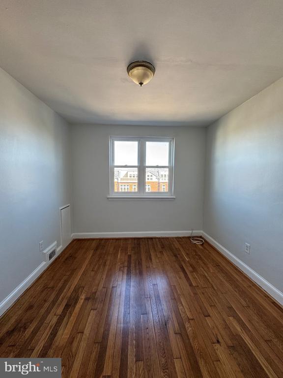 Building Photo - 206 Lynhaven Dr