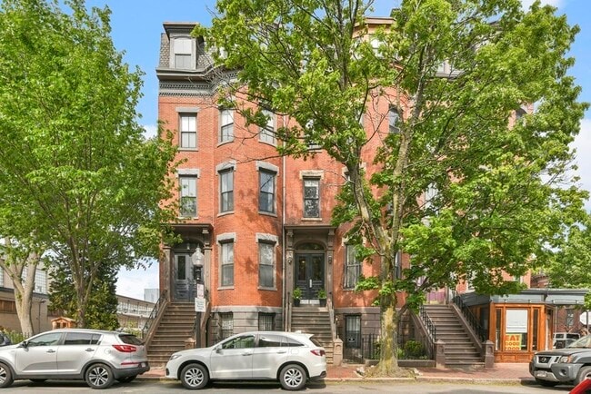 Building Photo - 25 Dartmouth St