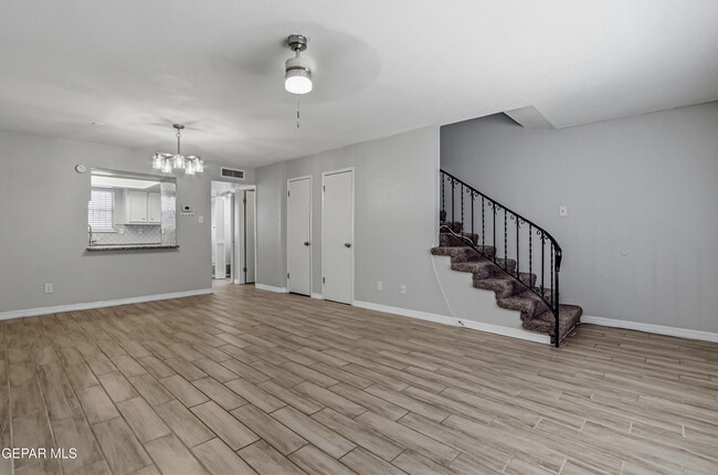 Building Photo - 6700 Escondido Dr