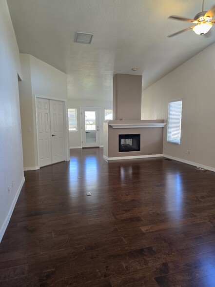 View of living area into bonus room - 726 W Tyrolean Ct