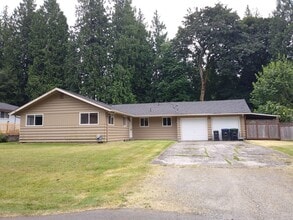 Building Photo - 4715 25th Ave SE