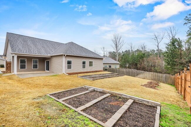 Building Photo - 413 Silver Anchor Dr