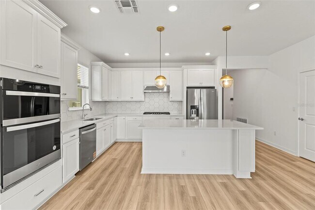 Building Photo - 6703 Michael Favor Wy