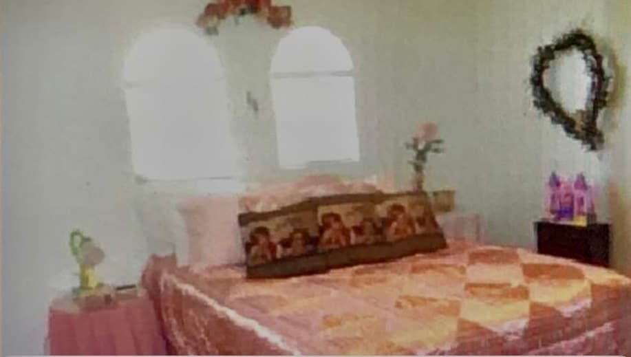 Building Photo - 706 W 29th St