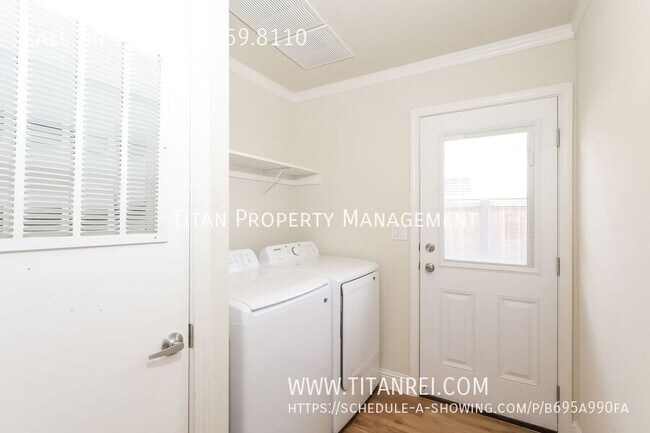 Building Photo - 313 Vandenberg Cir