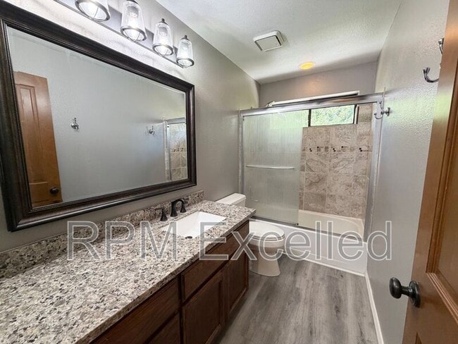 Building Photo - 4925 Mill Pond Dr SE
