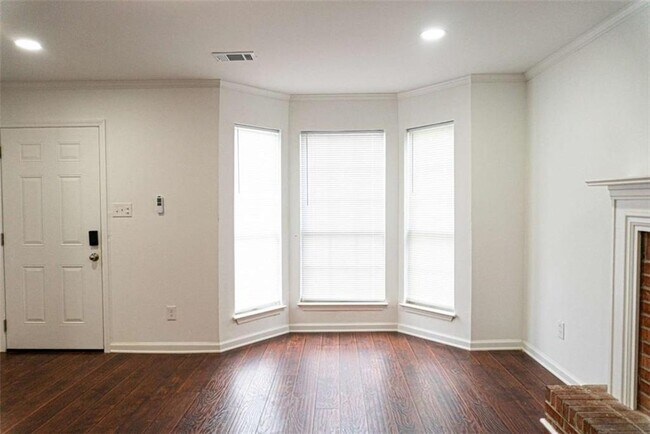 Building Photo - 5624 Stonington Trace Pkwy