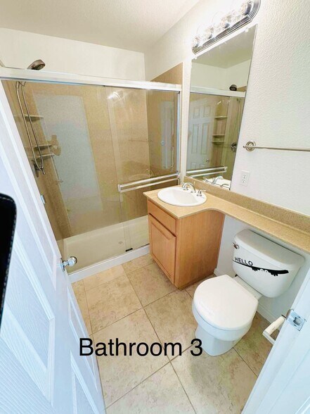 Building Photo - 205 Parc Place Dr