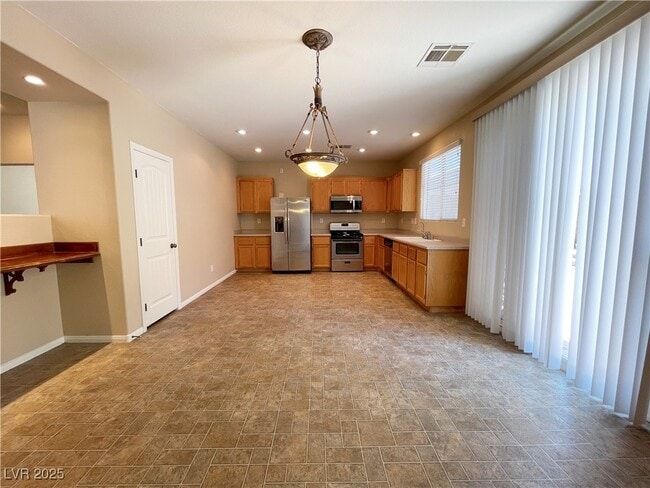 Building Photo - 11143 Ash Mountain St