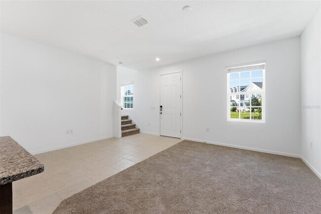 Building Photo - 1889 Seawall Wy