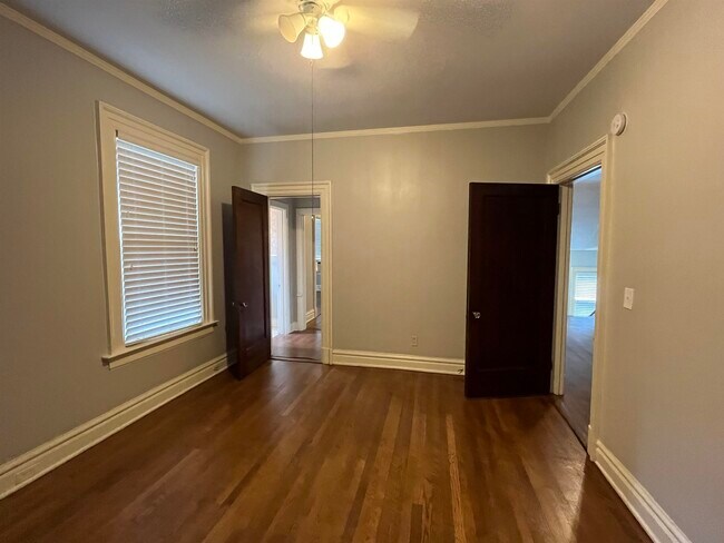 Building Photo - 240 S Belvedere Blvd