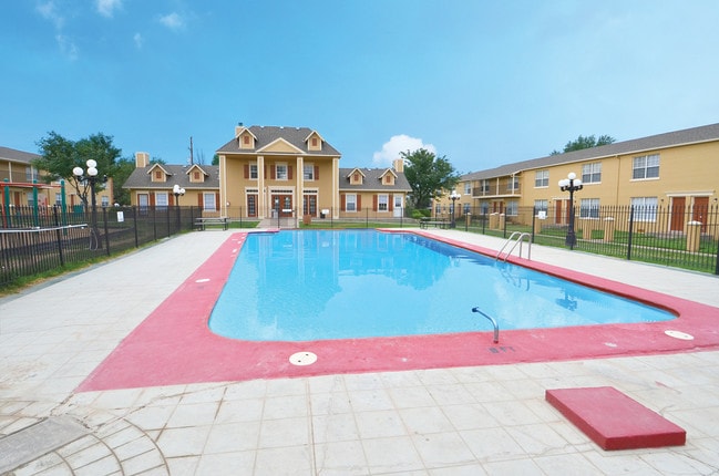 Building Photo - Village Park Apartments