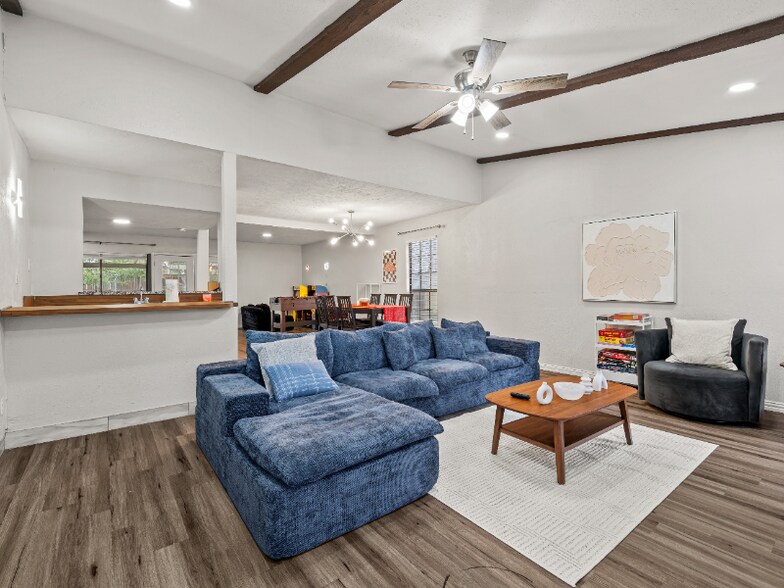 Building Photo - 2235 E Peters Colony Rd