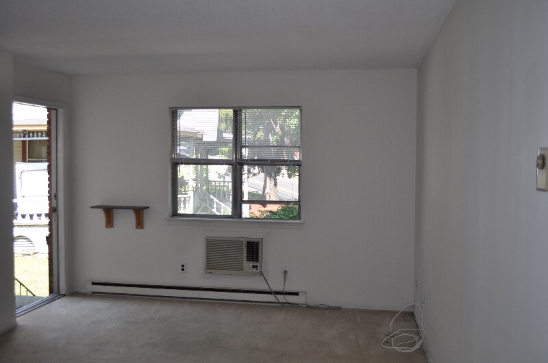 Building Photo - 2 Fairfield Ave