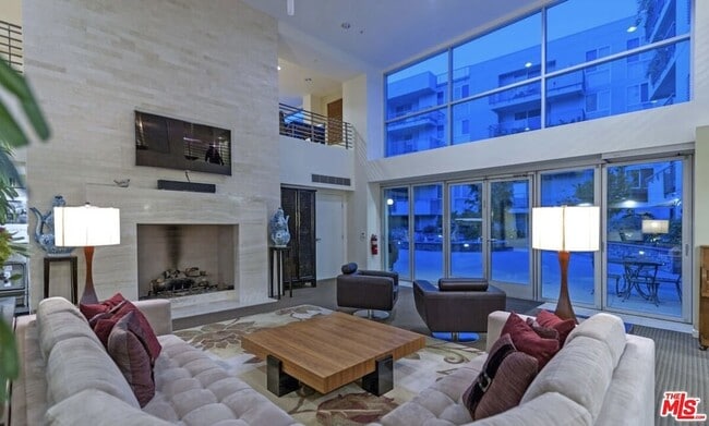 Building Photo - 267 San Pedro St