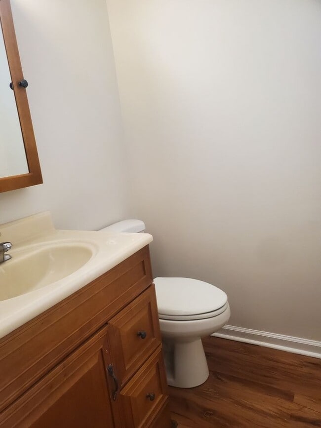 Building Photo - 3 Bedroom Home in Sedgefield