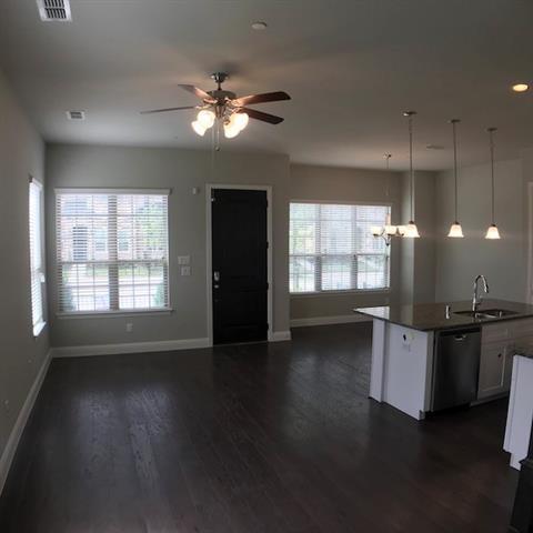 Building Photo - 6110 Rainbow Valley Pl