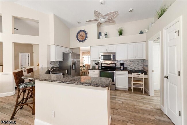 Building Photo - 9241 Bramble Ct