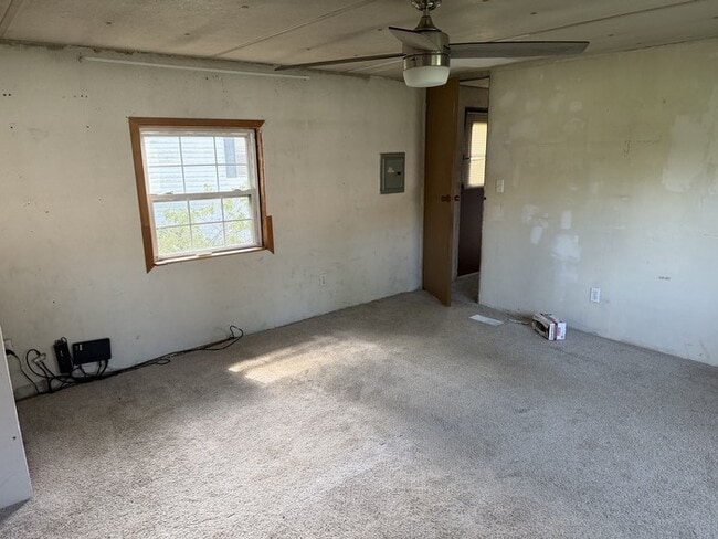 Building Photo - 329 Bahama Cir