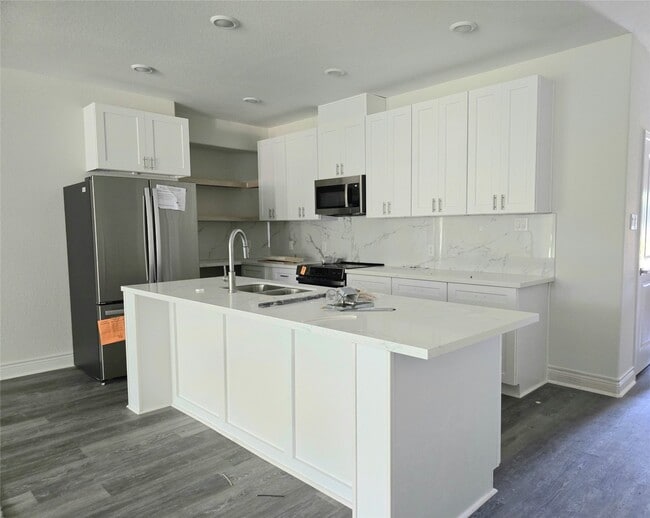 Building Photo - 12943 Andromeda Ct