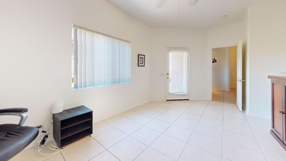 Building Photo - 45576 Whistler Ct