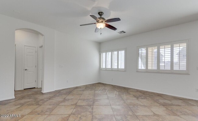 Building Photo - 4809 W Darrel Rd