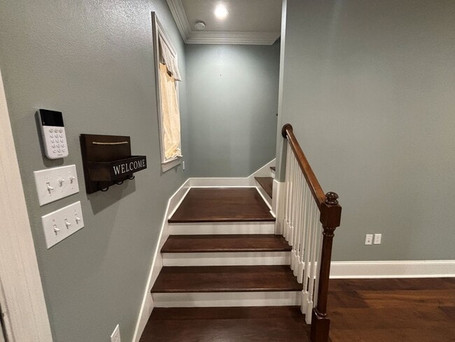 Building Photo - 5066 Myrtle Trail Dr