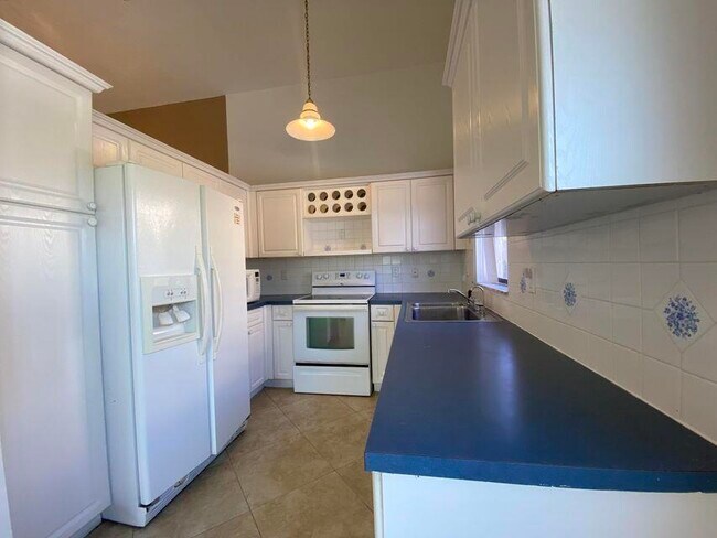 Building Photo - 22380 Sands Point Dr